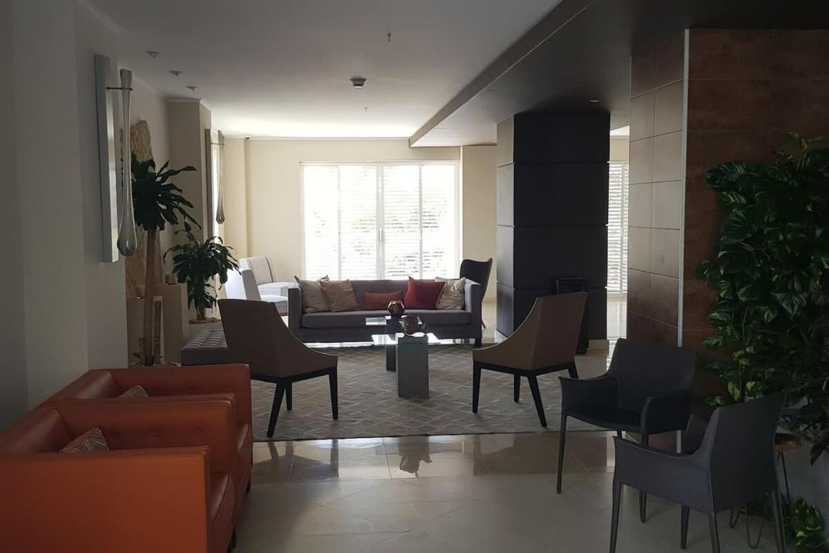 Beautiful Apartment In Eagle Beach Levent Палм Бийч Екстериор снимка