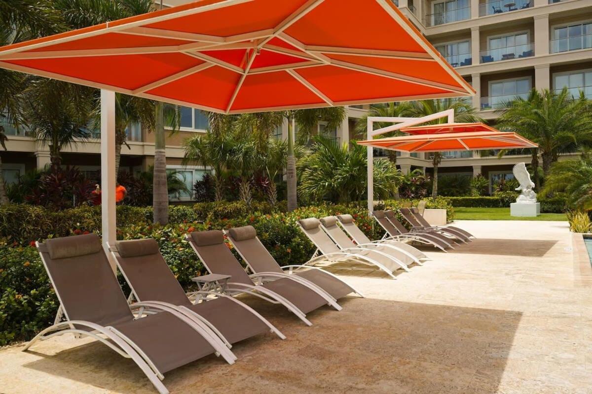 Beautiful Apartment In Eagle Beach Levent Палм Бийч Екстериор снимка